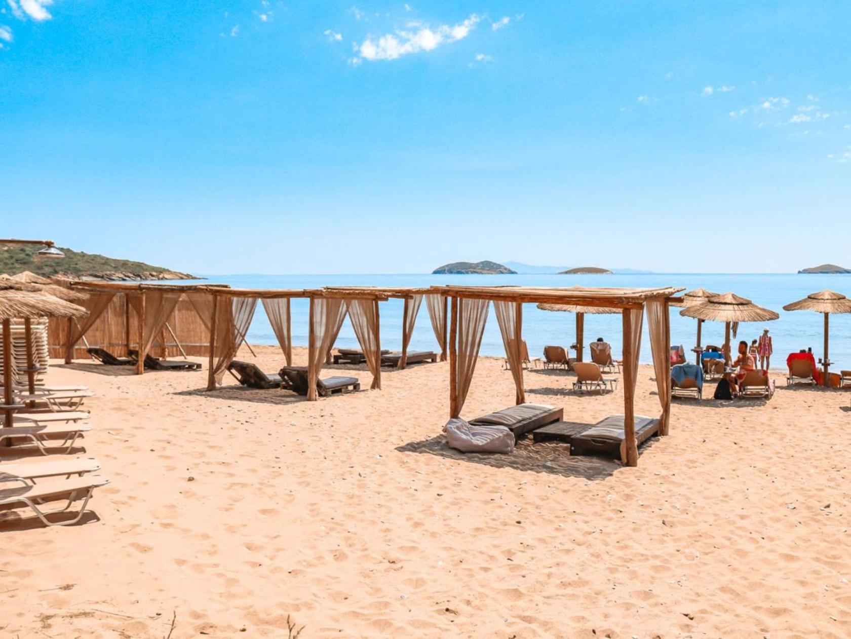 Isida Andros Hotel Agios Petros  Exterior photo